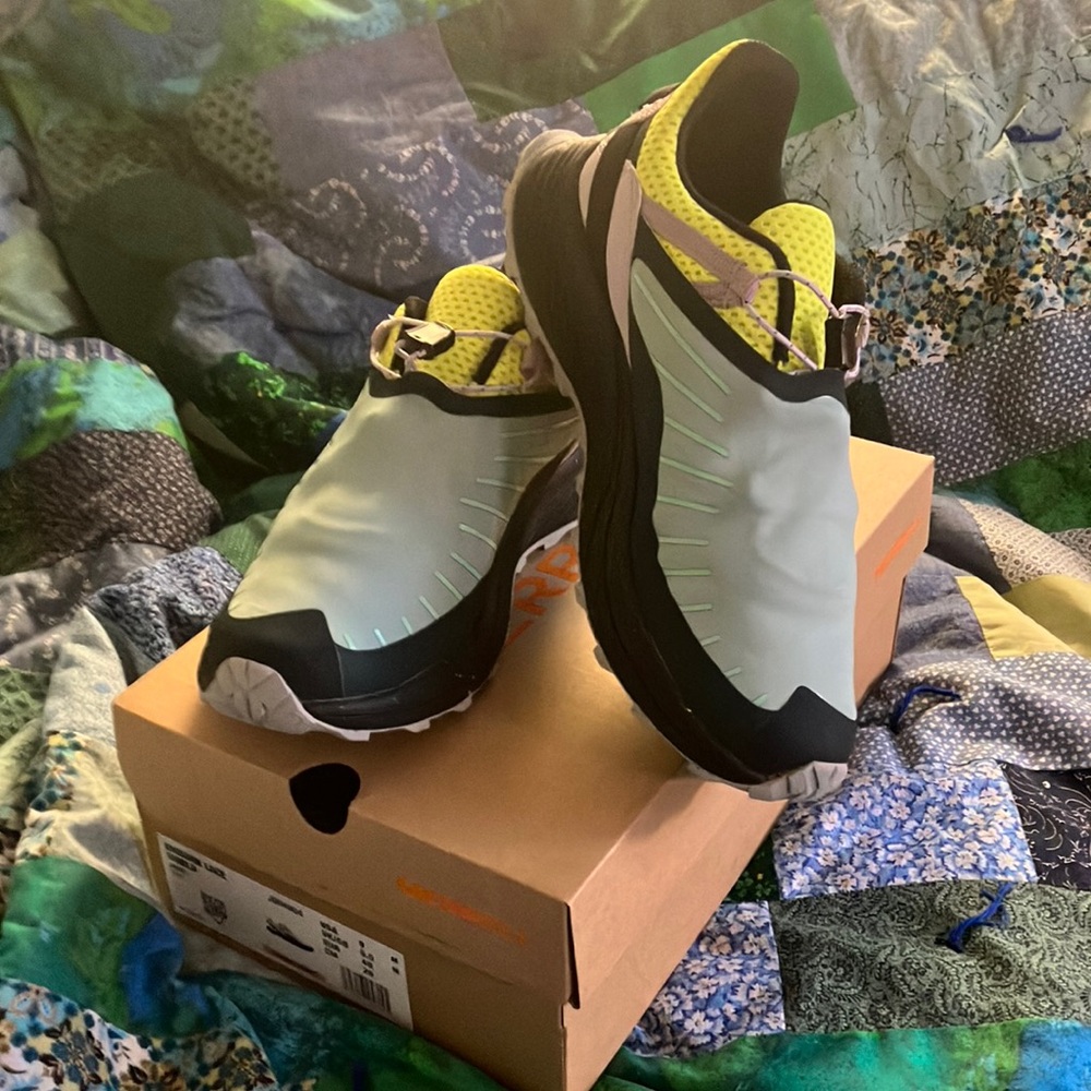 NWT Stylish Black and Yellow Sneakers